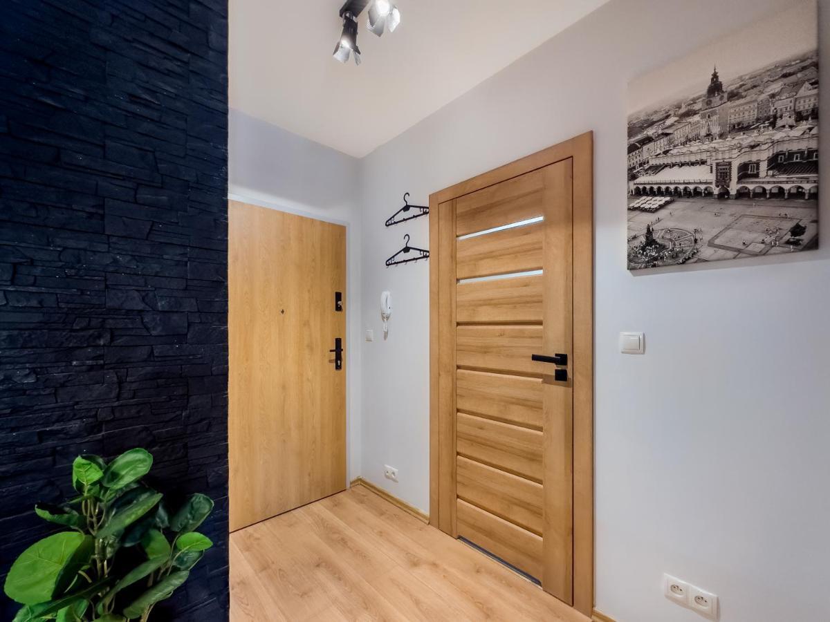 Apartament Z Duzym Tarasem W Centrum Krakowa ภายนอก รูปภาพ